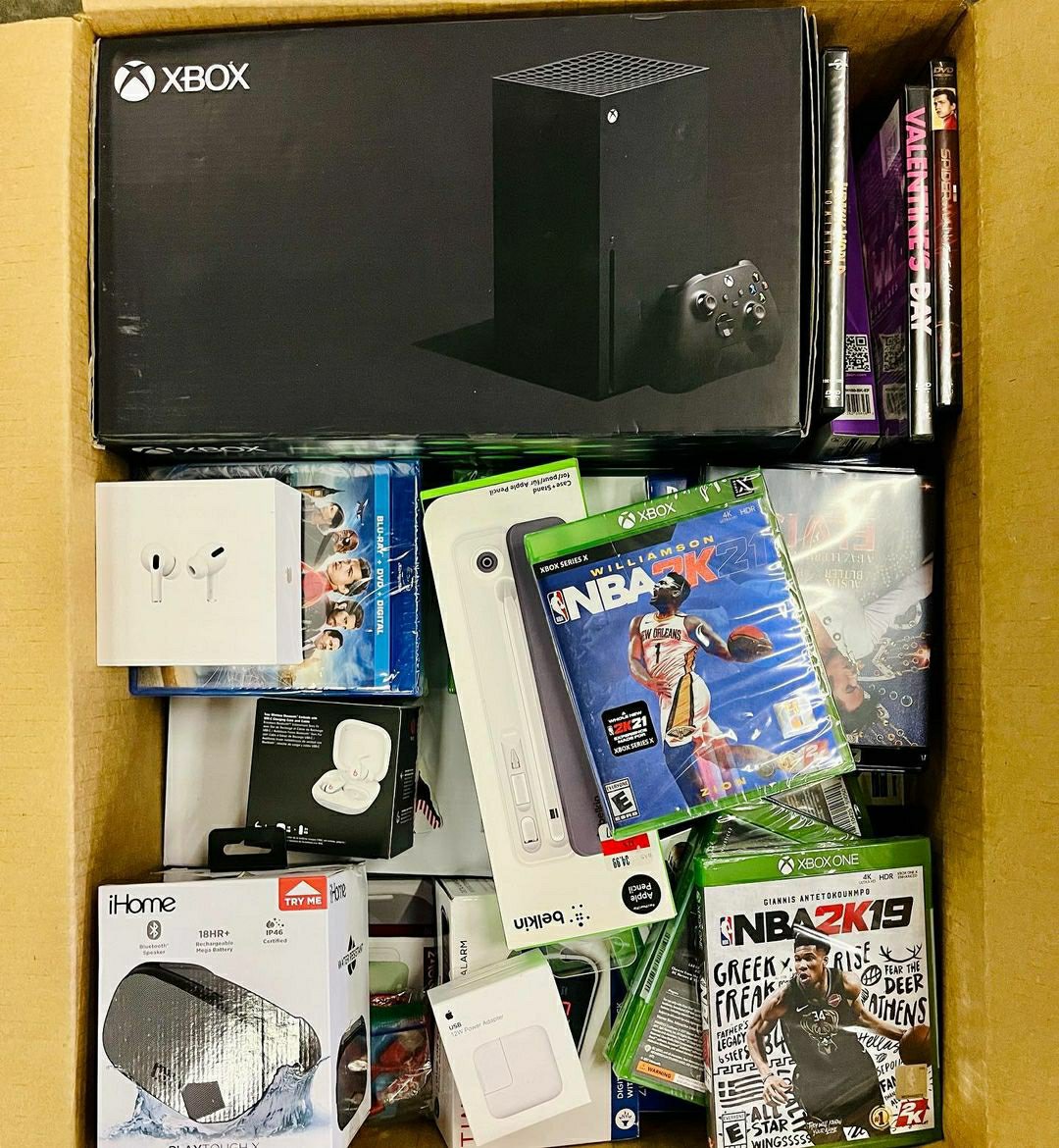 PREMIUM MYSTERY BOXES Pallets Liquidation Worldwide