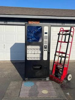 Vending Machines pallets 6 wholesale_liquidation_pallets